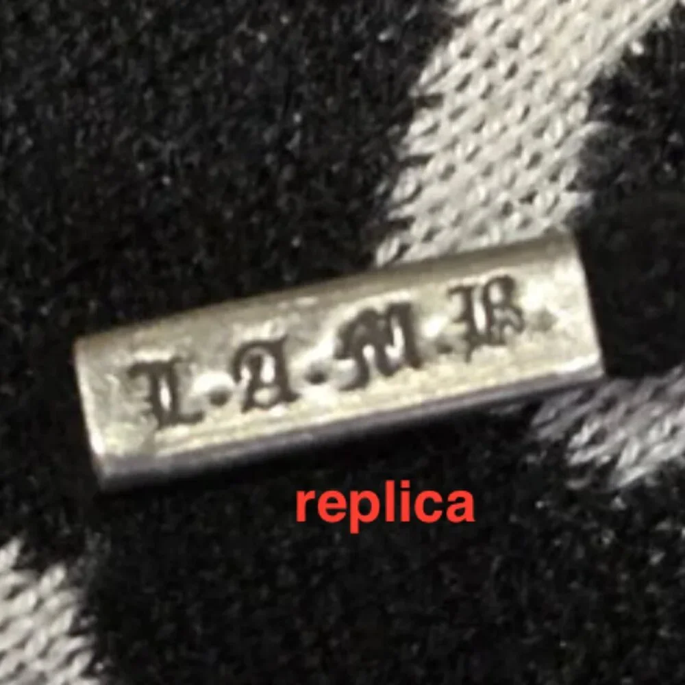 WDMLG? Spot a fake (DNB) - Picture 3 of 10